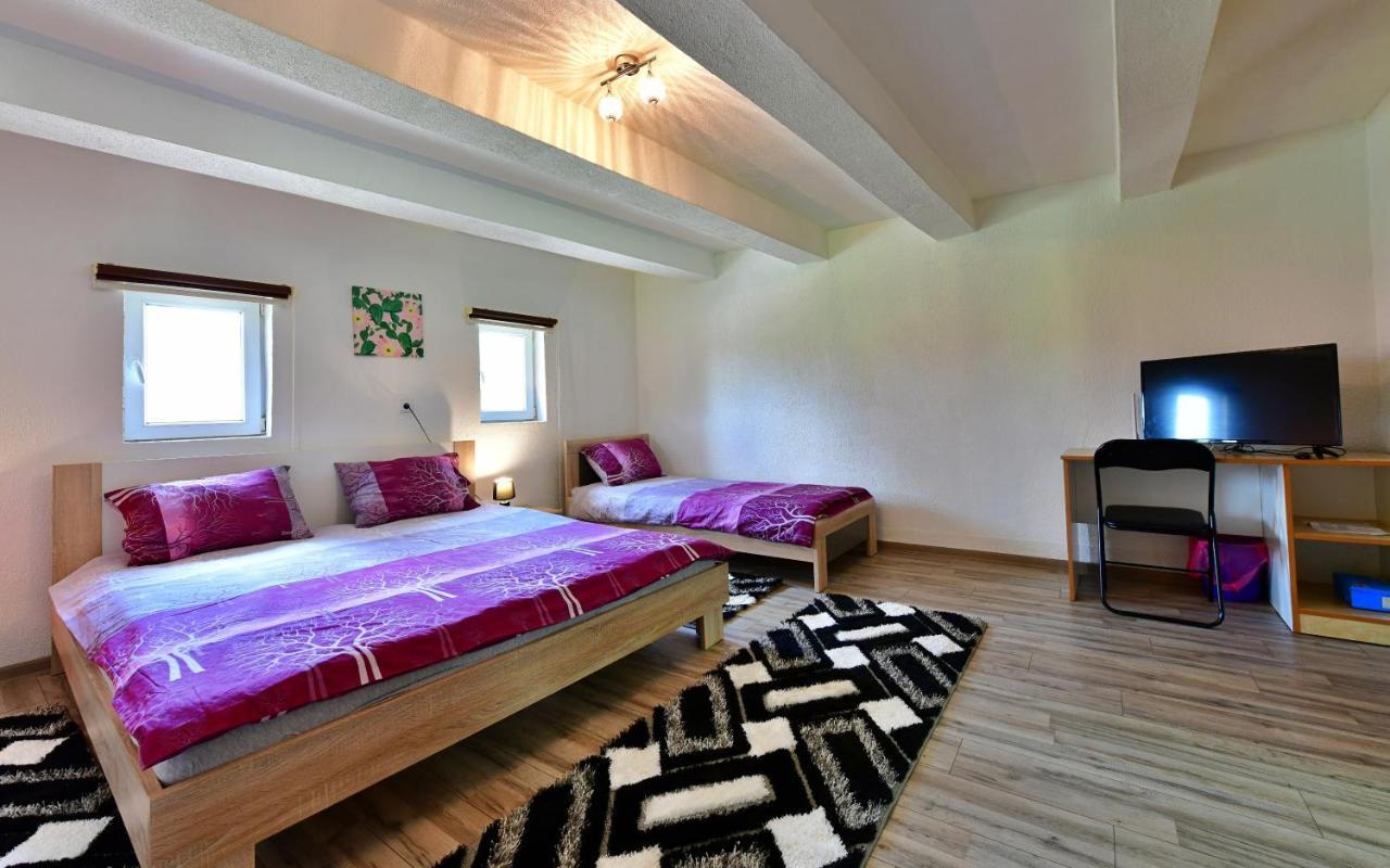 House Luna Rakovica Zewnętrze zdjęcie